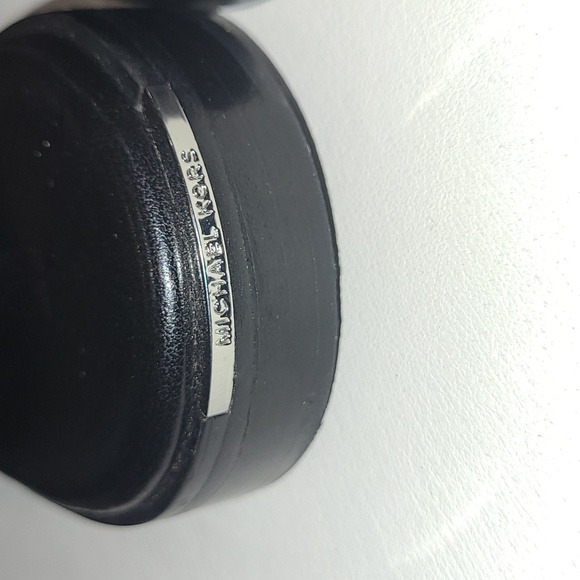 Michael Kors Black Leather Sandals with Silver Chain Design Size 10 - Picture 2 of 13